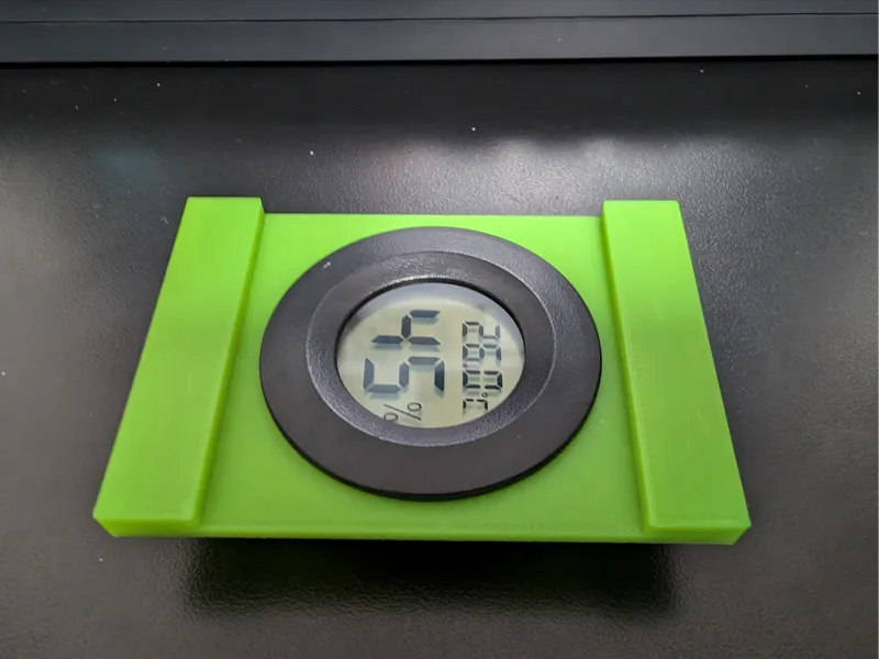 Dry Box Hydrometer Mount (small holes fixed)