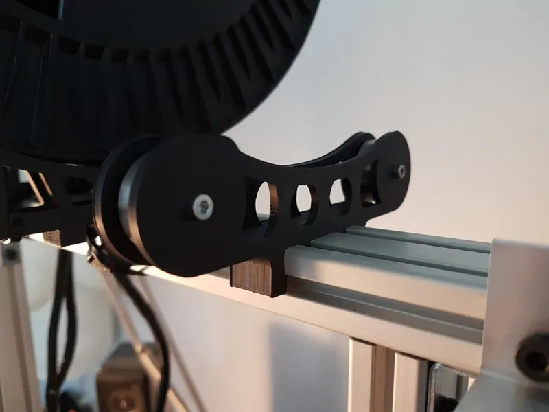 Clip on 4020 spool holder for 628 ( Skate ) and 609 bearings
