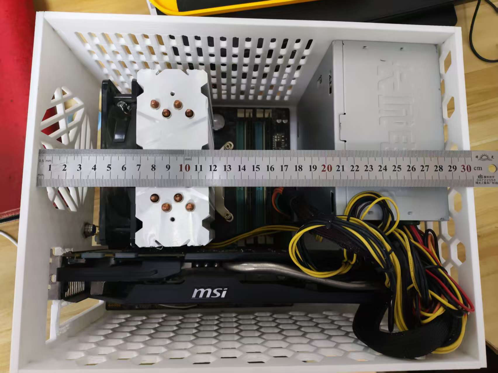 500克耗材！！！制作支持MATX主板、ATX电源、300mm显卡ITX小机箱