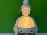 Lampe Bouddha à orbe lumineux — photo 1