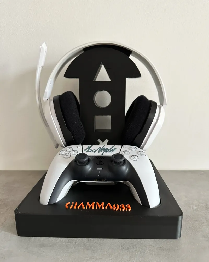Ps5 xbox Controller and headphones stand complete