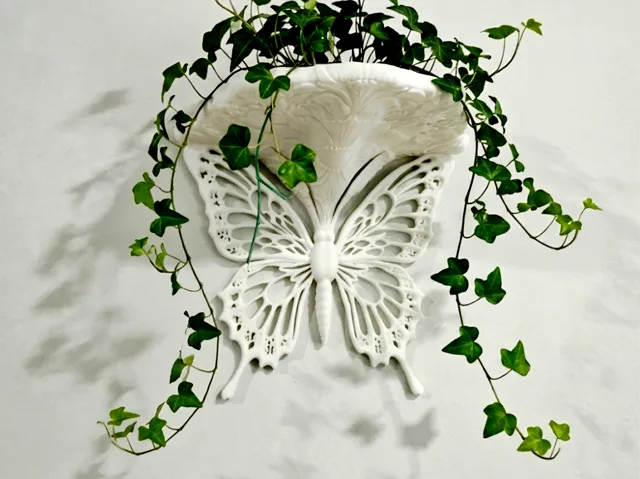 Butterfly Elegance - Wall Hang Shelf