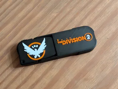 Gamers phone holder keychain