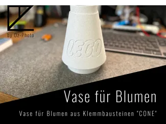 Vase für Blumen aus Klemmbausteinen. CONE