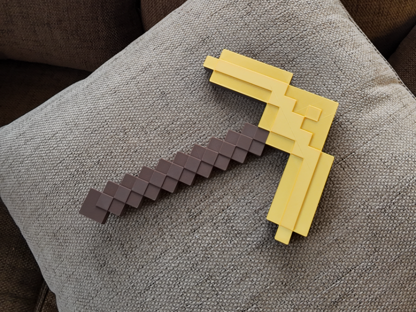 Pixel pickaxe