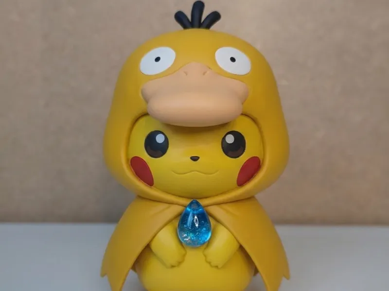 [#025] Psyduck Poncho Pikachu