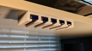 Micro Center USB (8.5x18x58mm) Under desk mount
