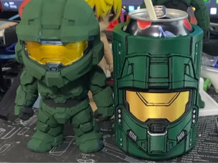 Master Chief Can Koozie | Halo 12oz Can Holder