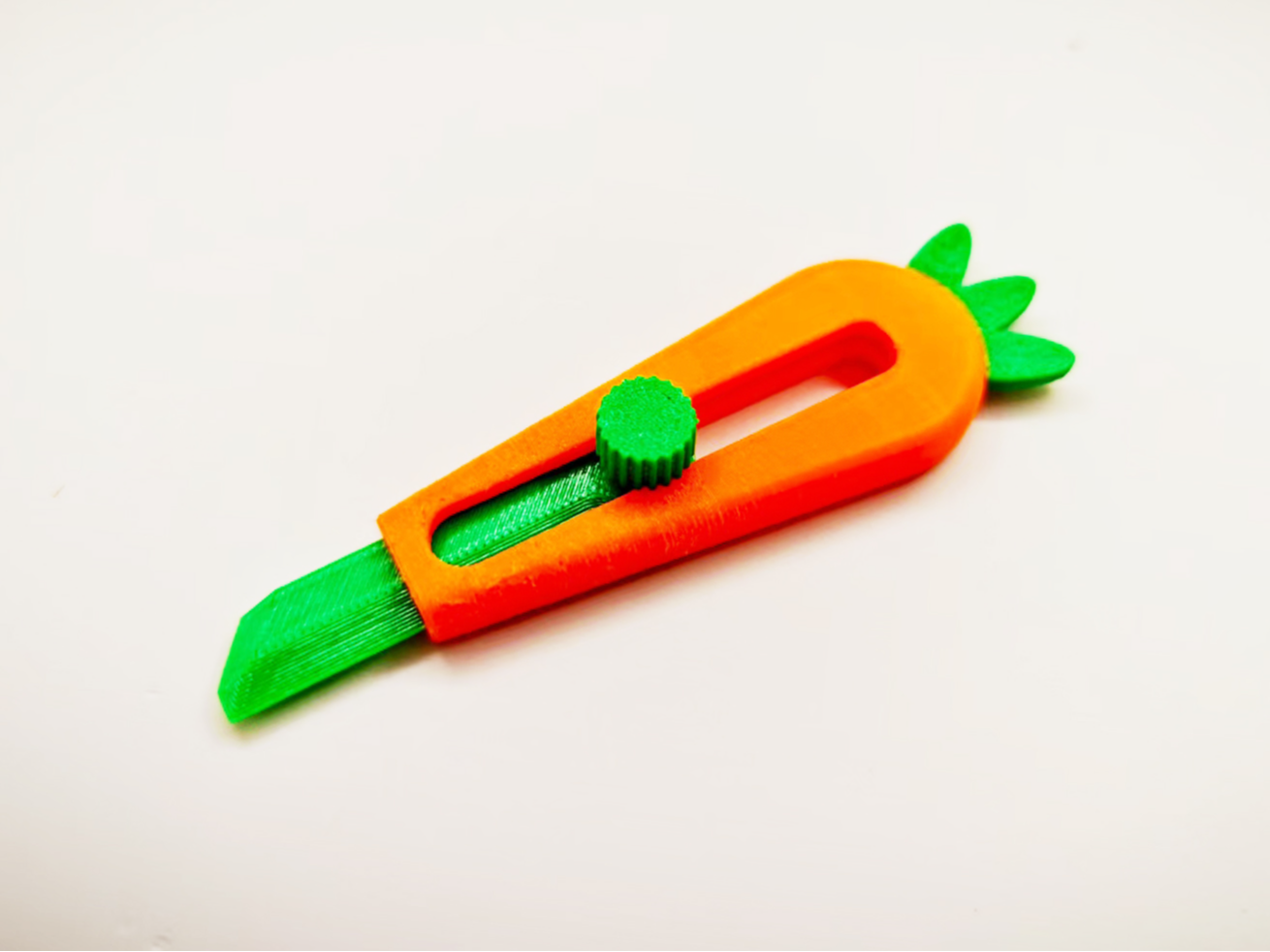 Miniatura 1 do modelo 3D 好运胡萝卜玩具刀