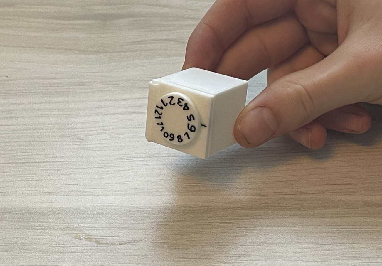 Miniatura 2 do modelo 3D Worlds Smallest Working Vault