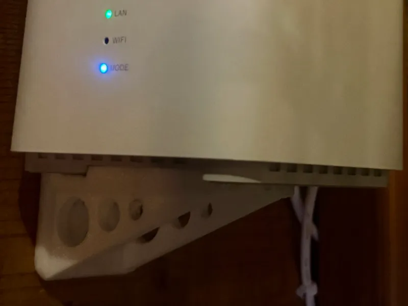 Hauwei B818 wall mount