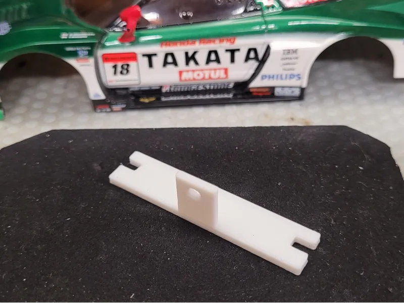 Karohalter für Mini Z Hartkaro