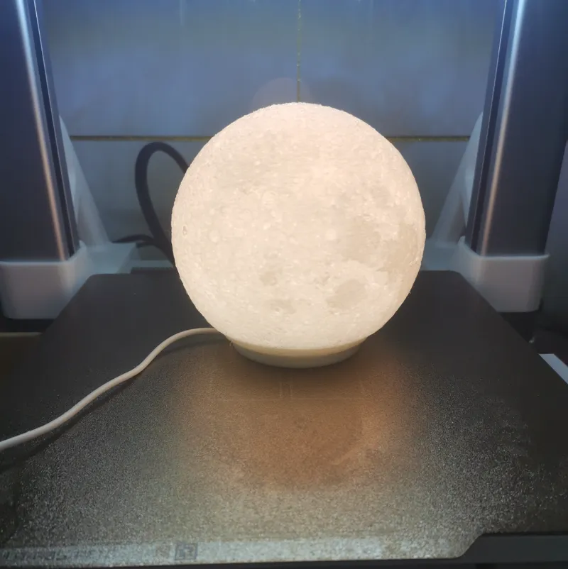Moon 月球灯 A1 mini printable, 124mm, use 001 kit