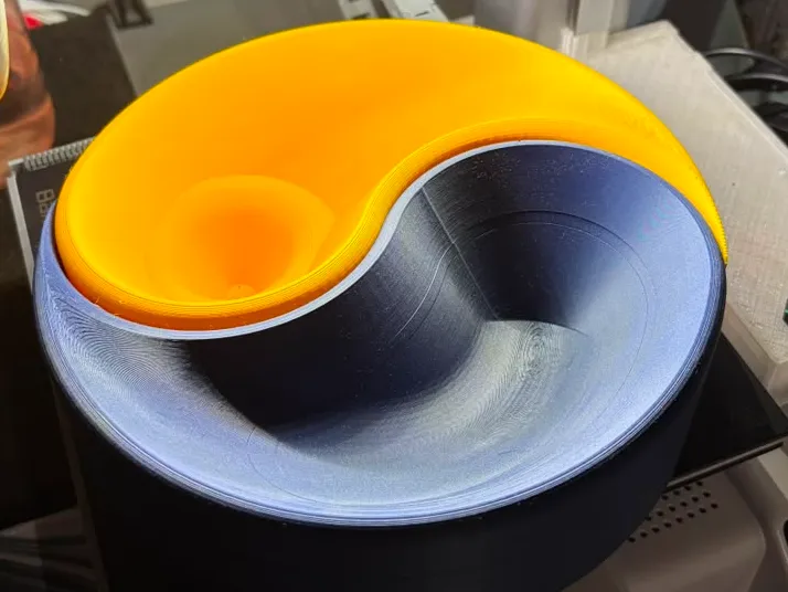Yin - Yang catchall Tray