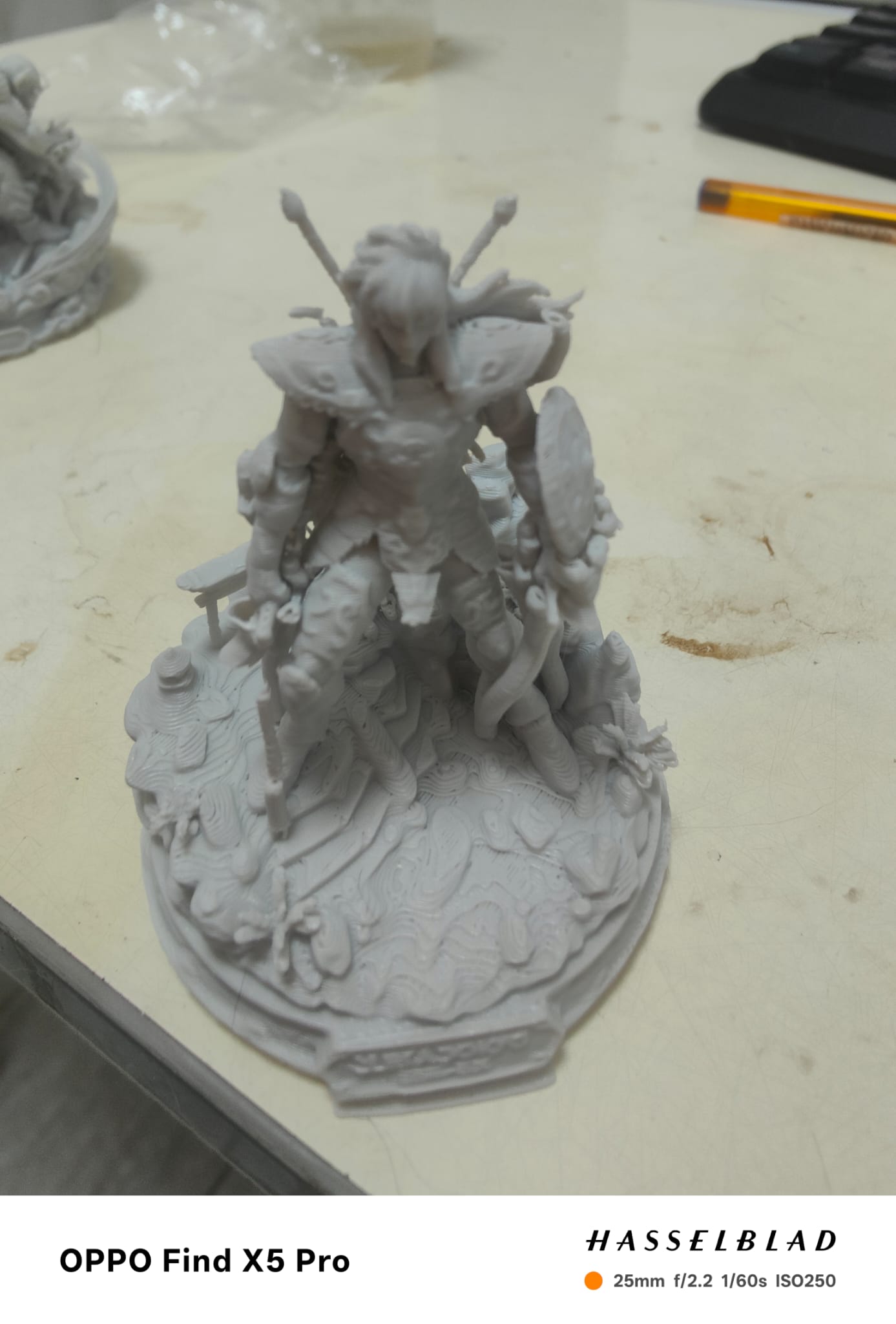 0.2mm layer, 3 walls, 8% infill
