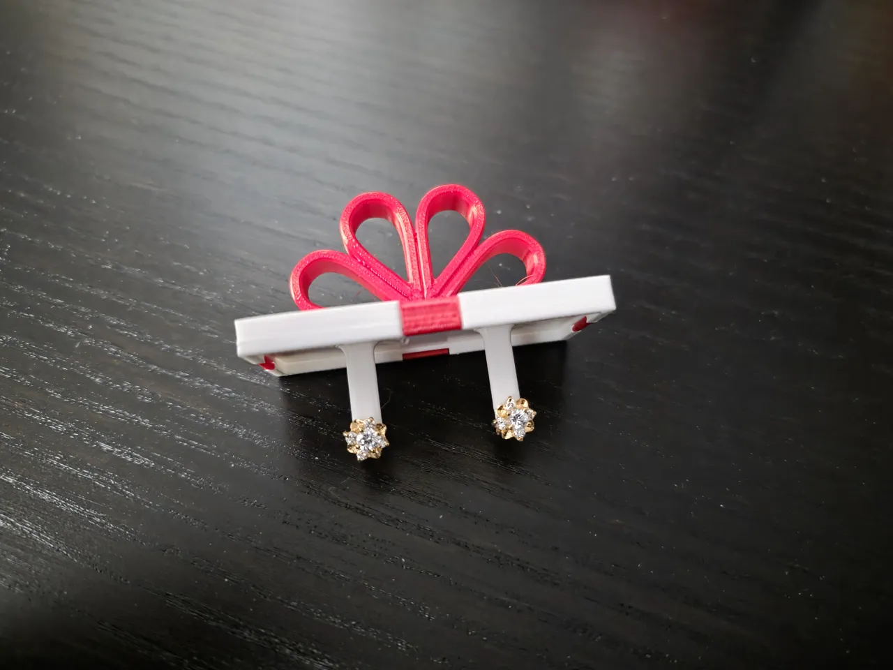 Earring Present Box view 4