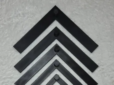 Card alignment spacres