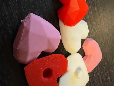 Paper Clamp Low Poly Heart