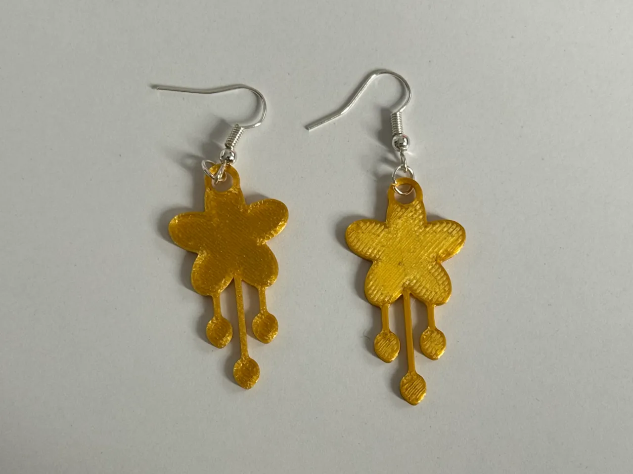 pendulum earring view 2