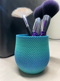 Pot à stylos et pinceaux rayé — photo 9