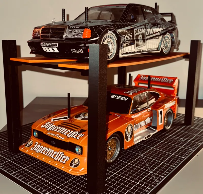 RCTowerLift  Säulen - Hebebühne für RC Tamiya Cars