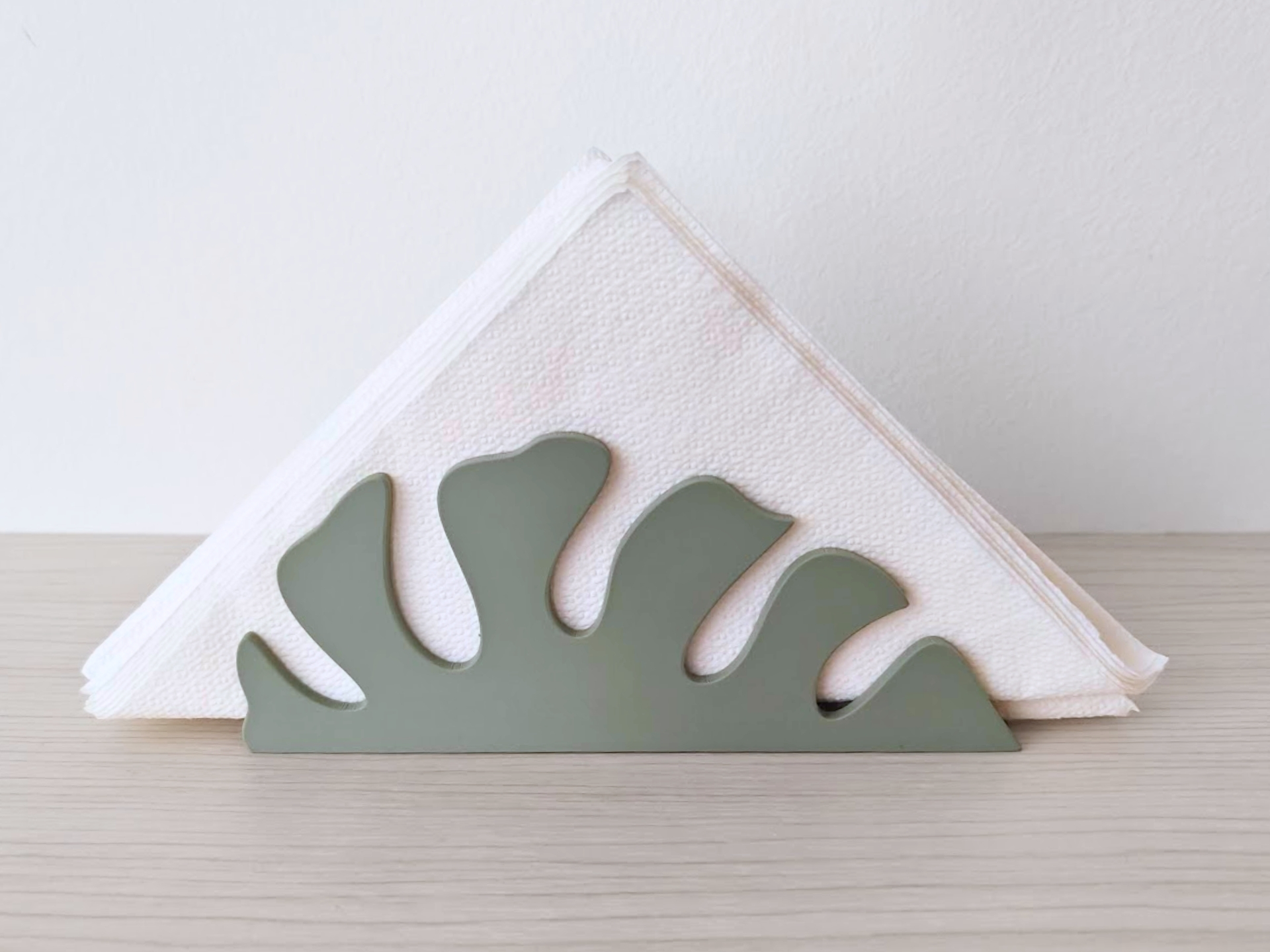 Monstera leaf napkin holder