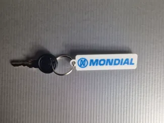 Mondial Schlüsselanhänger