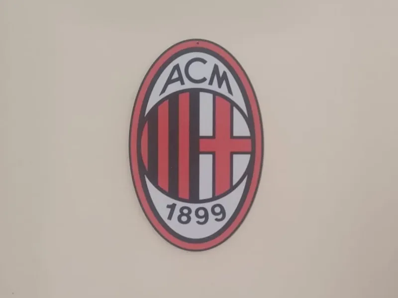Logo Milan