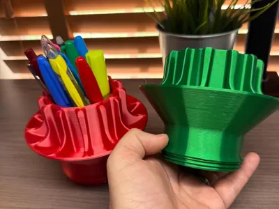 F1 Wheel Nut Replica Pen Holder & Desk Orgenizer