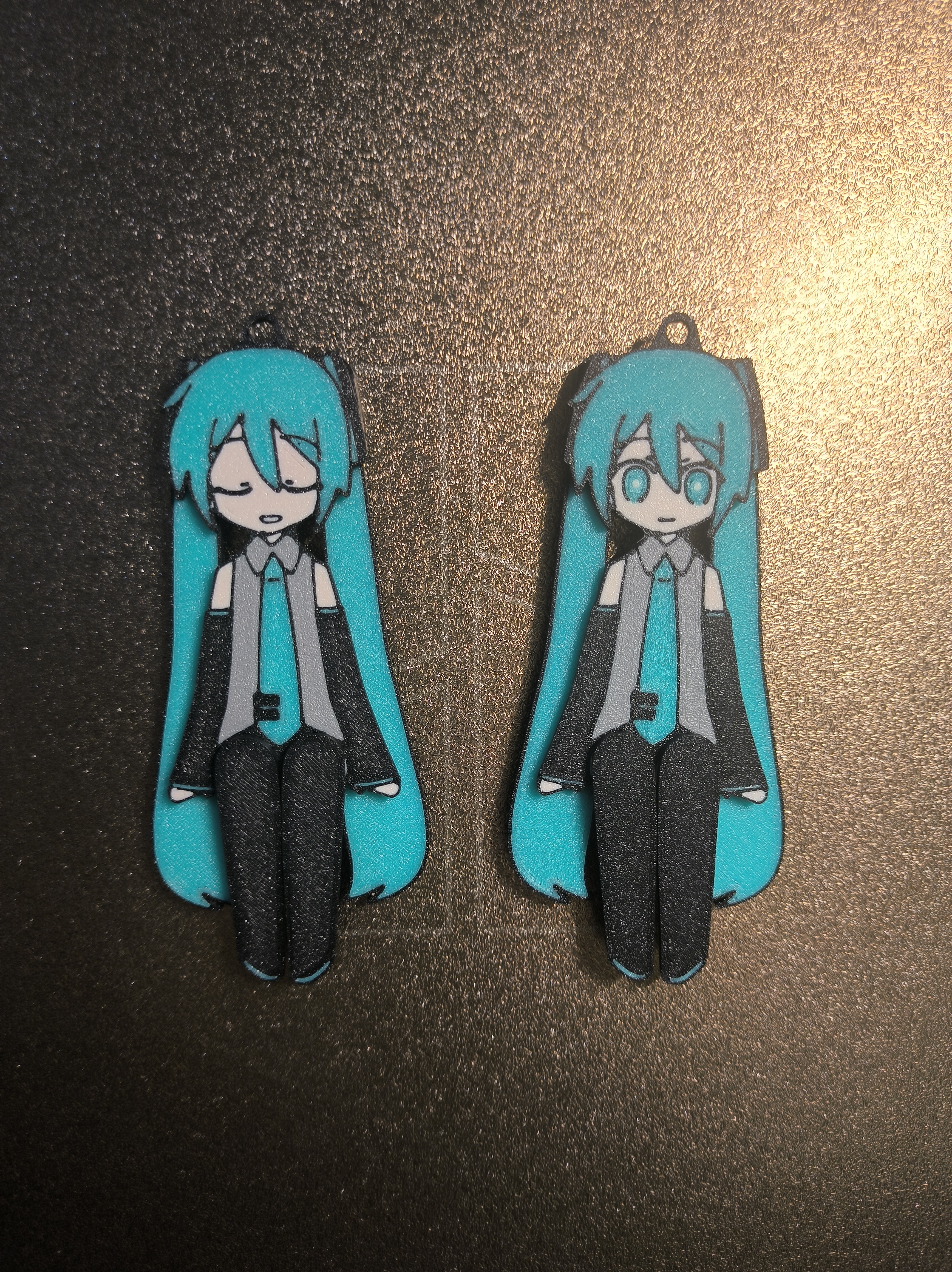 Miniatura 3 do modelo 3D Miku初音未来挂件 钥匙扣