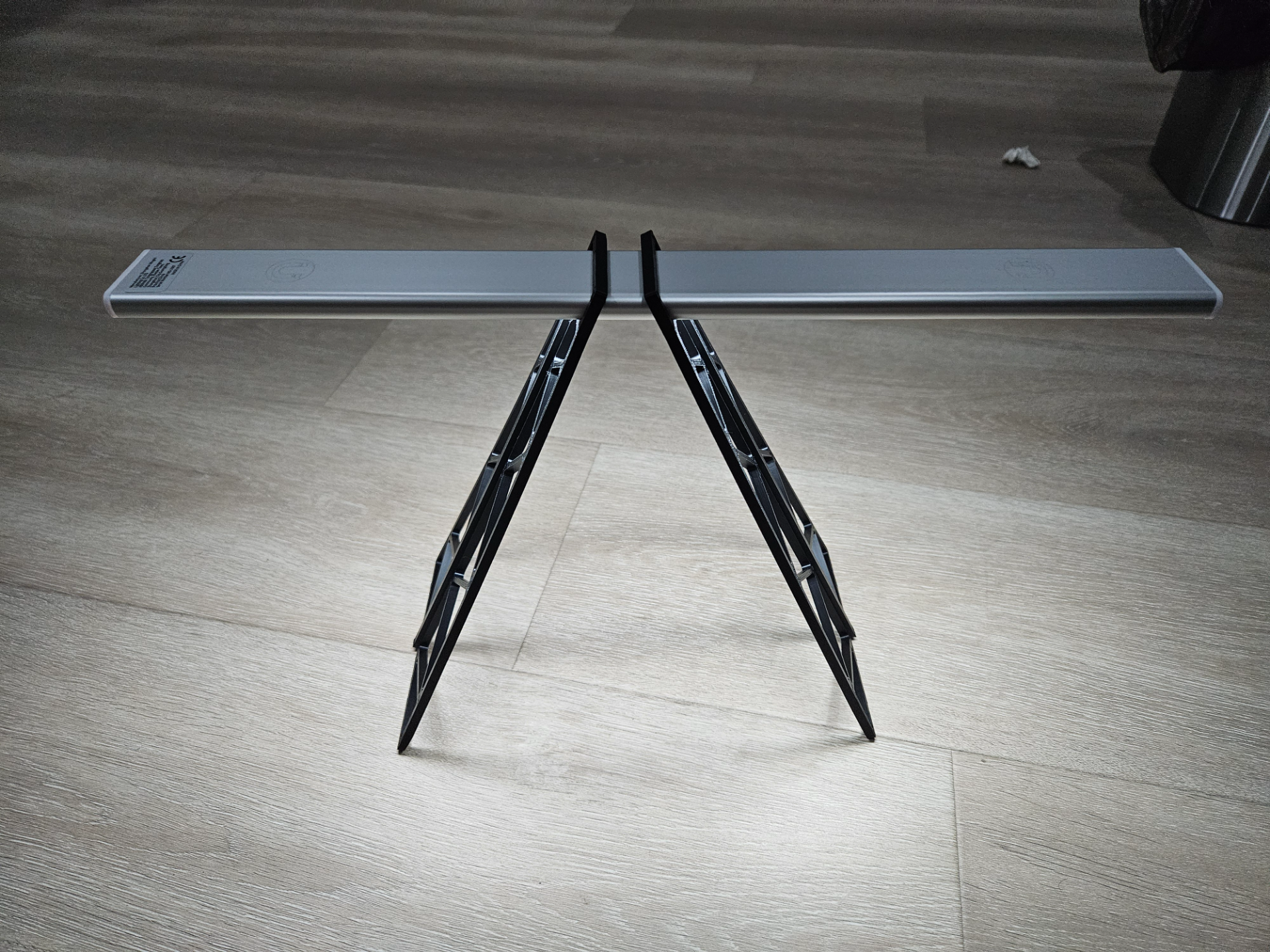 Minimalist Truss Stand for LED Light Bars