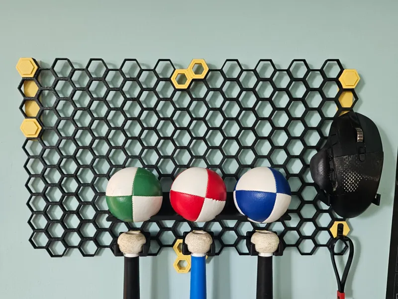 Juggling Ball Shelf - Honeycomb Wall Storage