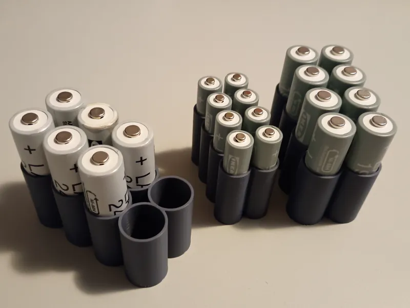 Customisable simple battery organiser
