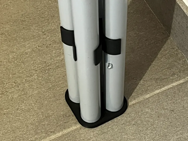 Antilop pole base and connector - easy storage