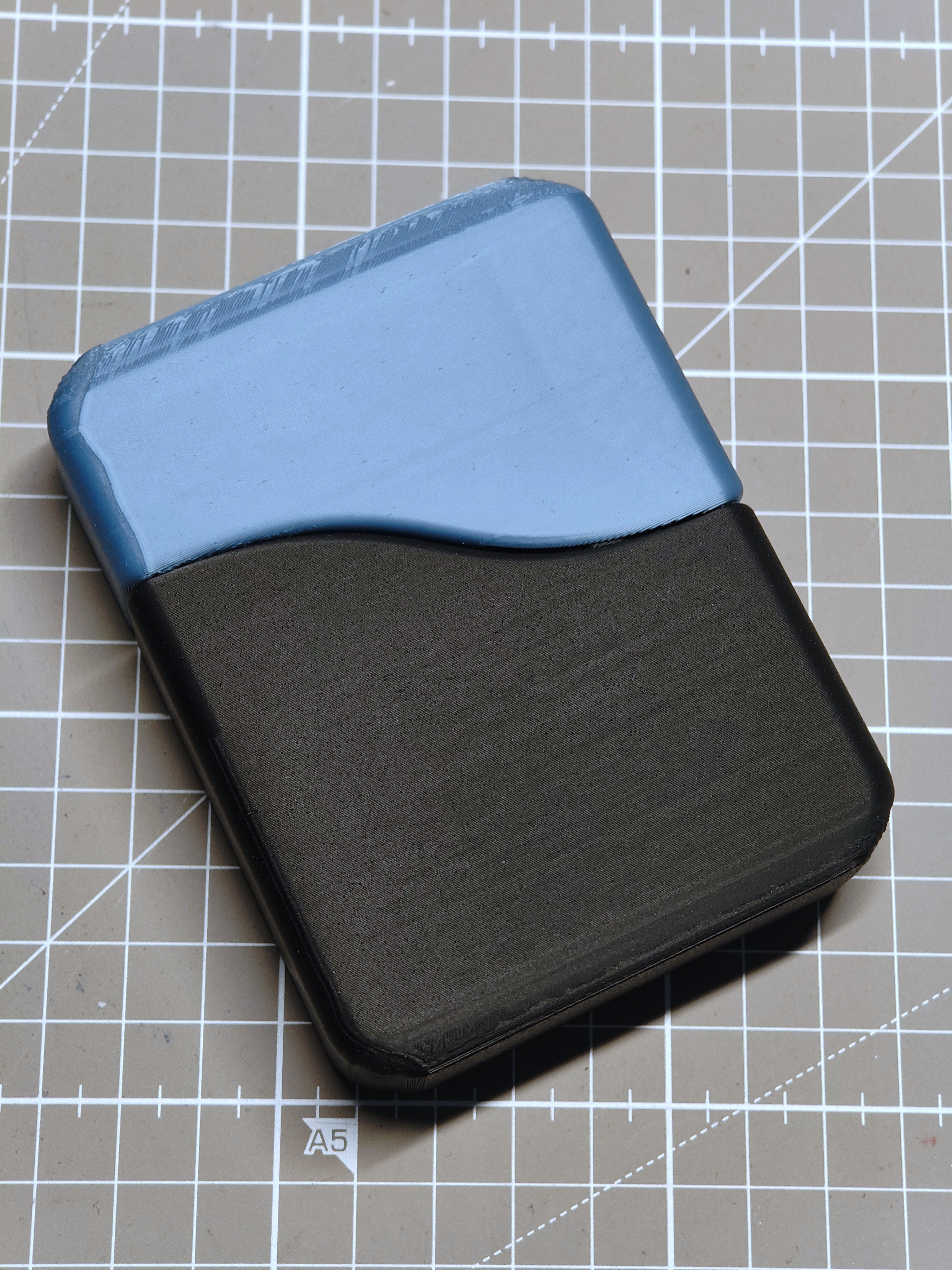 Miniatura 3 do modelo 3D Snap - A Perfect Card Case