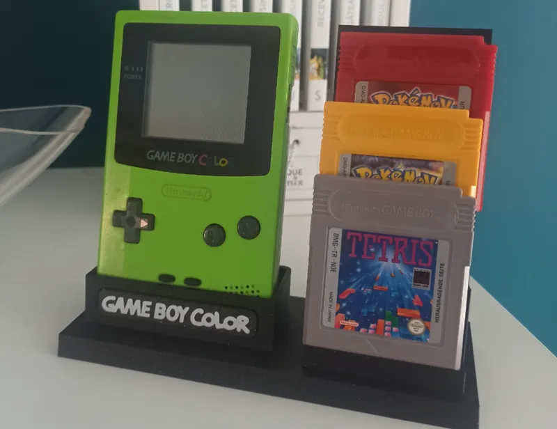 Minimalist GameBoyColor Stand & Cartridges