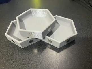 Magnetic Dish for bits and bobs