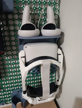 Oculus Quest 2 Wall Mount System for Multiconnect