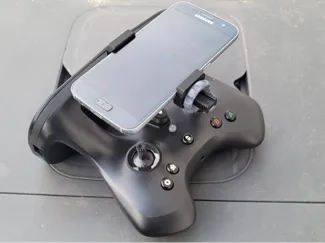 phone holding skycontroller 