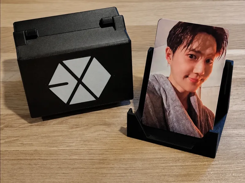 EXO Boîte à photocards avec présentoir
