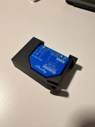 Shelly Plus 1 Din holder