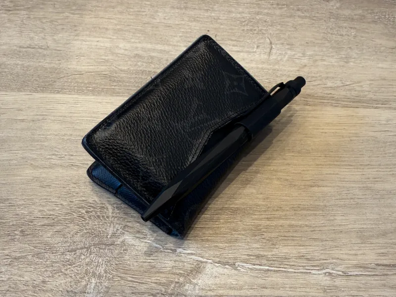 LouisVuitton pocket organizer pen holder