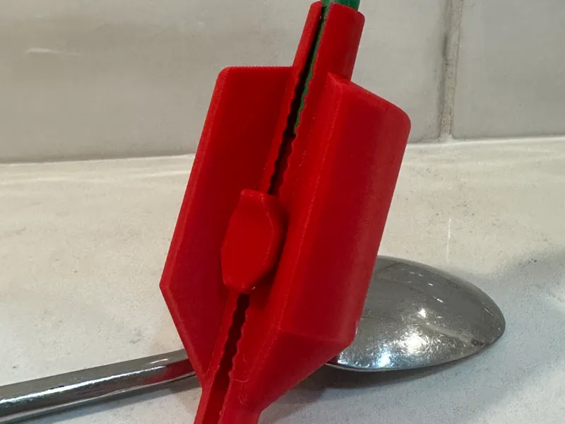 Crayon Holder - Assistive Grip