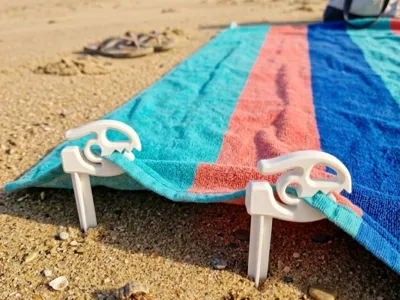 Parrot Beach Towel Clip - Clamp