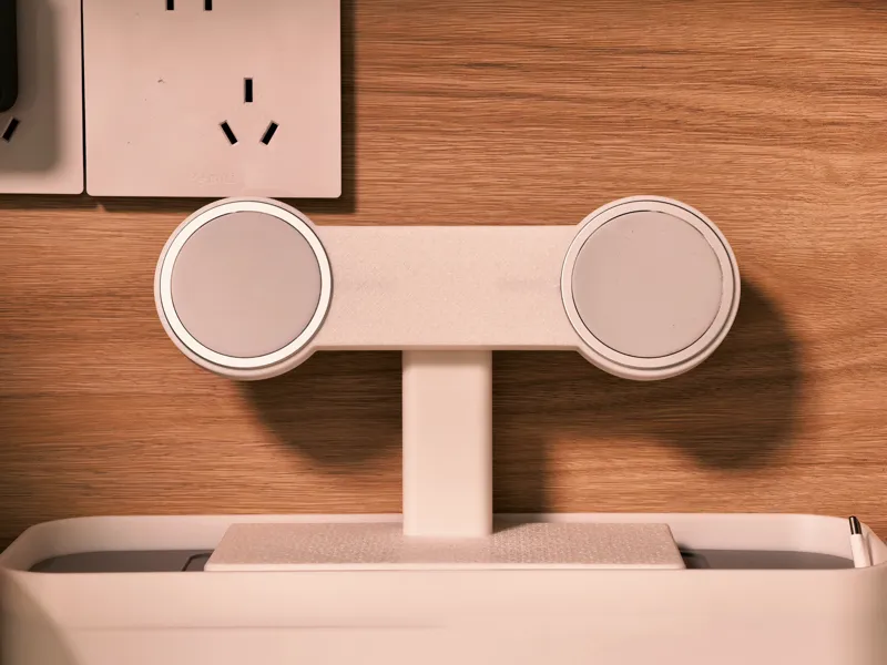 MagSafe Duo - 双头 MagSafe 手机支架