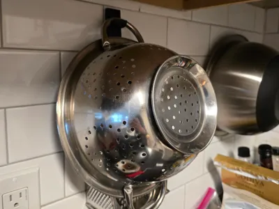 Grater and Strainer Combined Wall Hanger