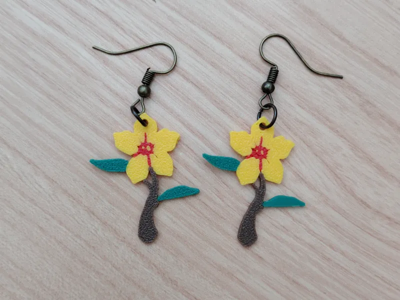 Pendientes flor Kolog / Korok / Koguru