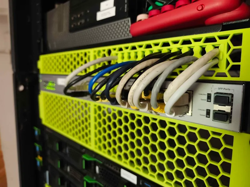19" Rack ventilation grid /w cable management - 1U