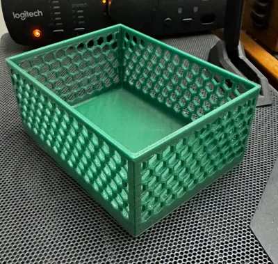 Bambu A1 - Poop Bucket (Honeycomb Design)
