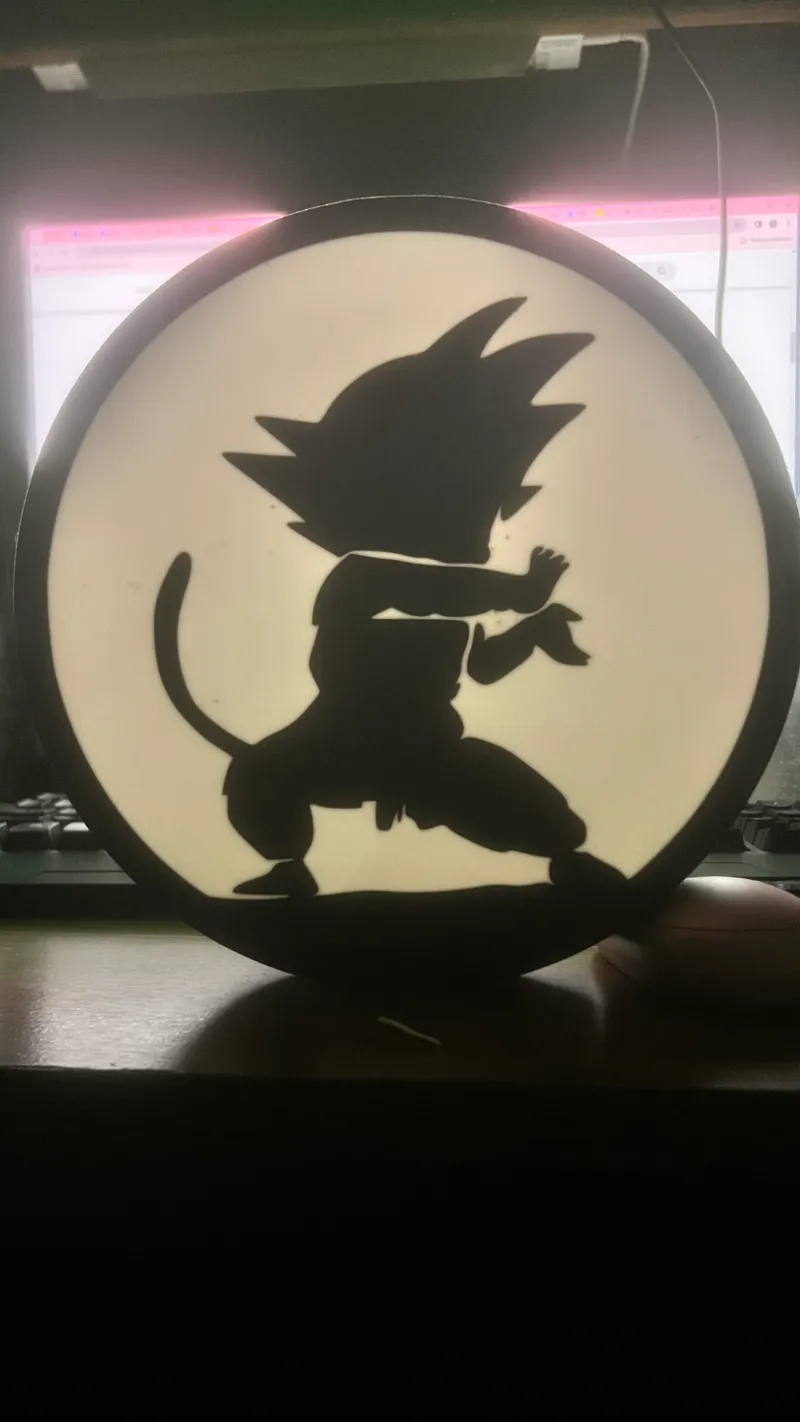 Goku B&W Lampbox